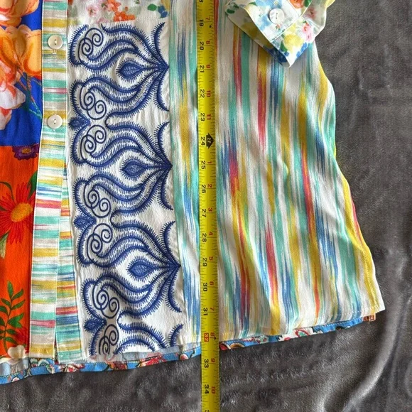 JOHN MARK Patchwork Floral Print Roll Tab Sleeves Tunic Shirt Size M Boho RARE - Picture 10 of 16